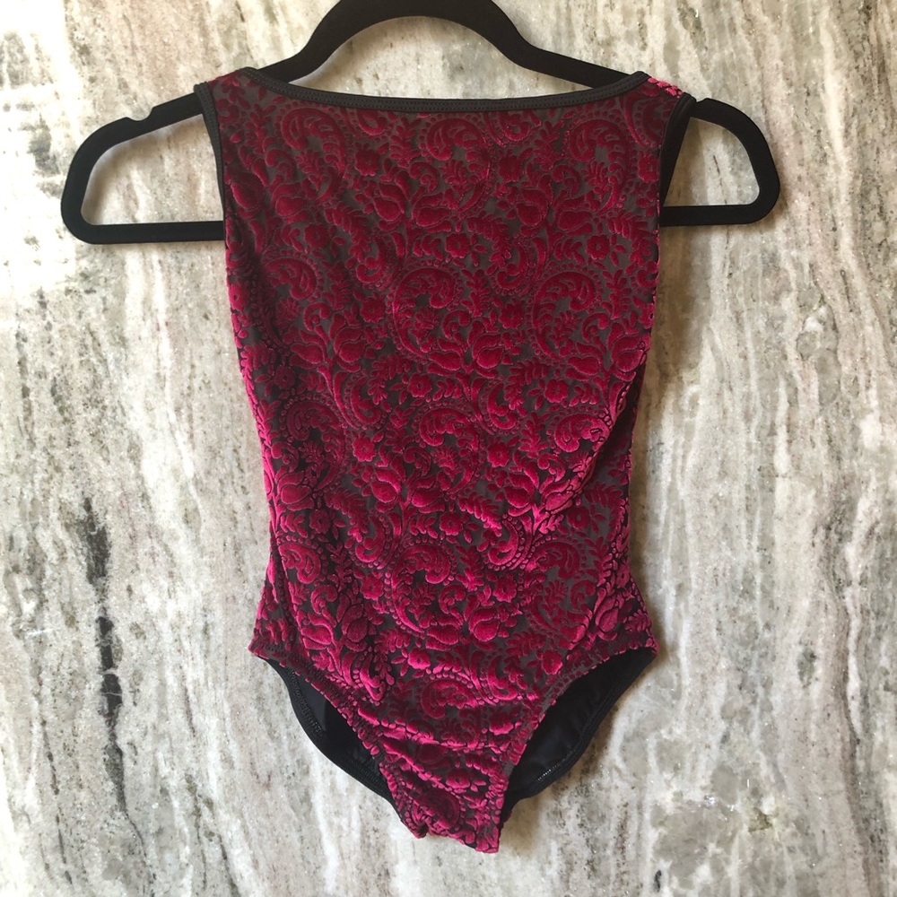 Suffolk Dance velvet pattern leotard
